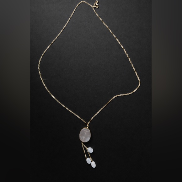 LOFT Jewelry - Loft Moonstone Pendant Necklace